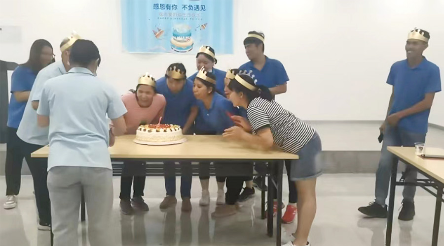 金環(huán)電器6月份員工生日會  美好如約而至！